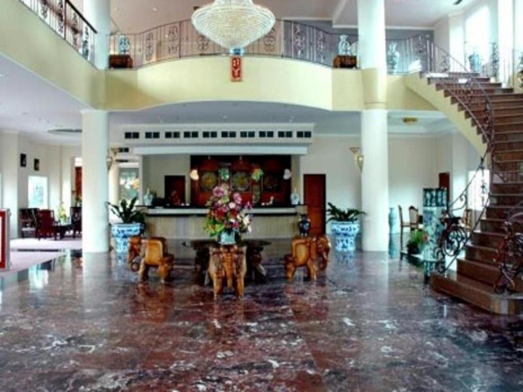 Grand Tiga Mustika Hotel Balikpapan  Dış mekan fotoğraf